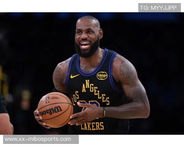 詹姆斯自26岁以来正负值领跑全队斯玛特紧随其后表现不俗