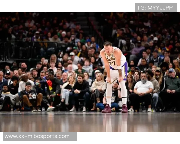 马克西本赛季第9次得分35仅次于东契奇成为联盟第二多得分者 马克西本赛季第9次得分35仅次于东契奇成为联盟第二多得分者